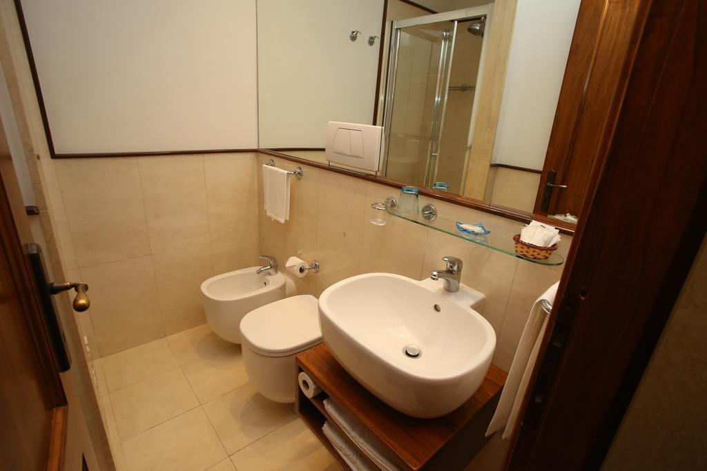 Al Colonnato Di San Pietro Bed & Breakfast Roma Dış mekan fotoğraf